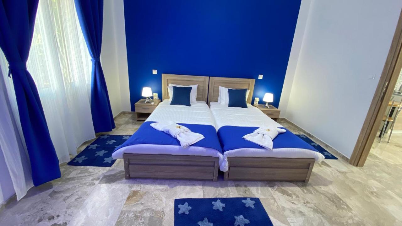 Patras Blue Suite Bagian luar foto